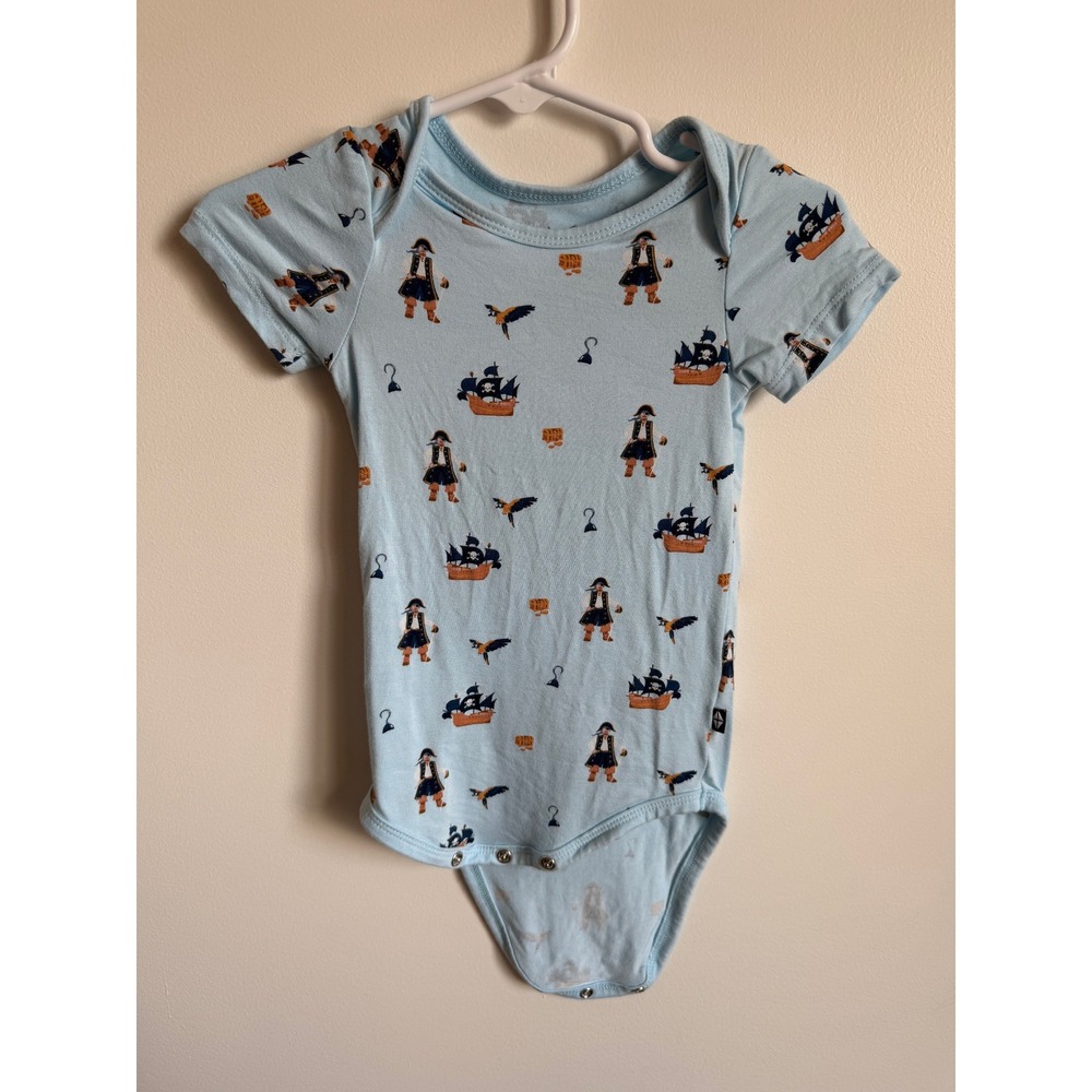 Kyte Baby Pirate Bamboo Short Sleeve Bodysuit 12-18 Months